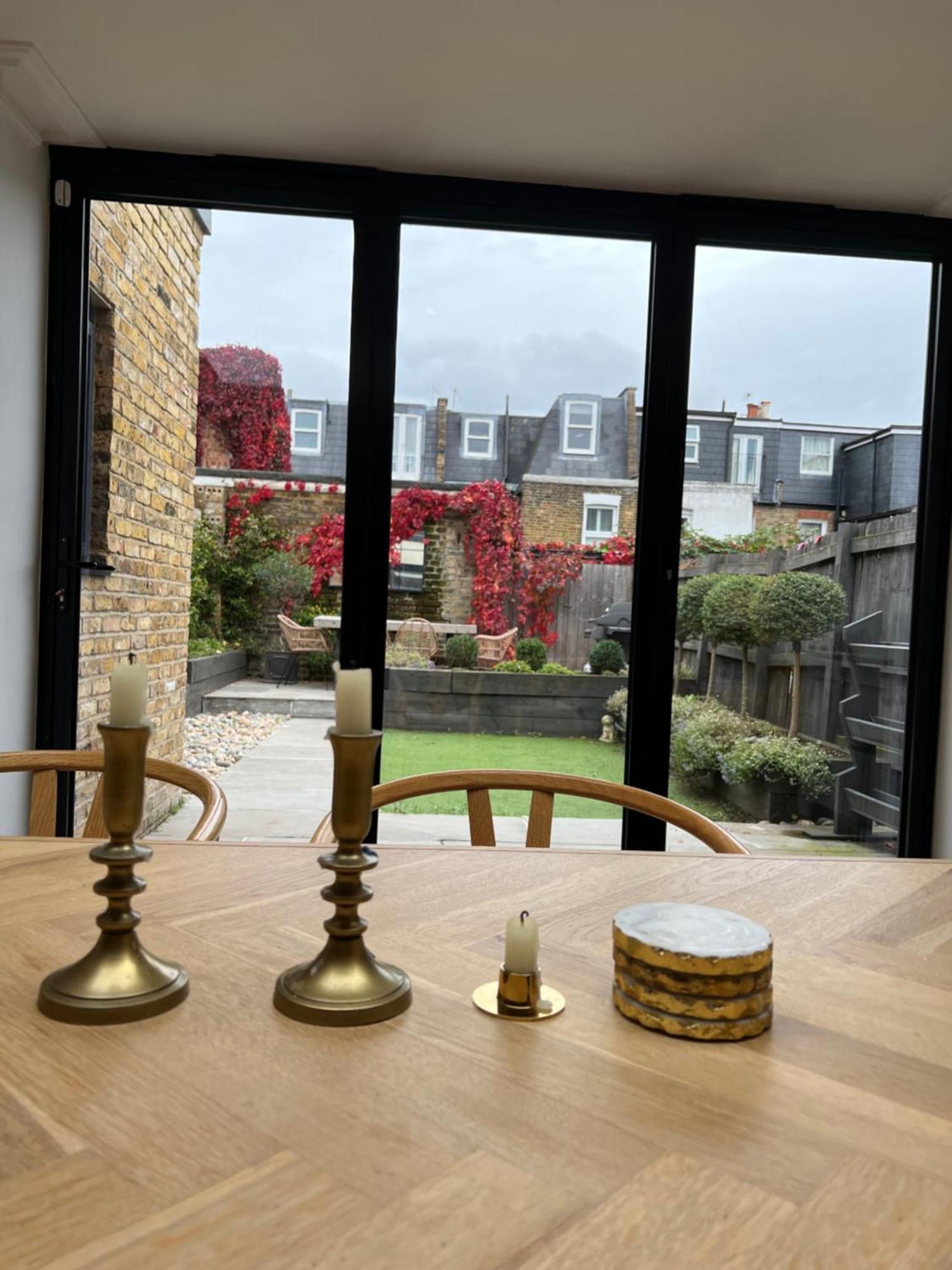 Appartamento Gorgeous 3 Bedroom In Quaint Southfields Londra