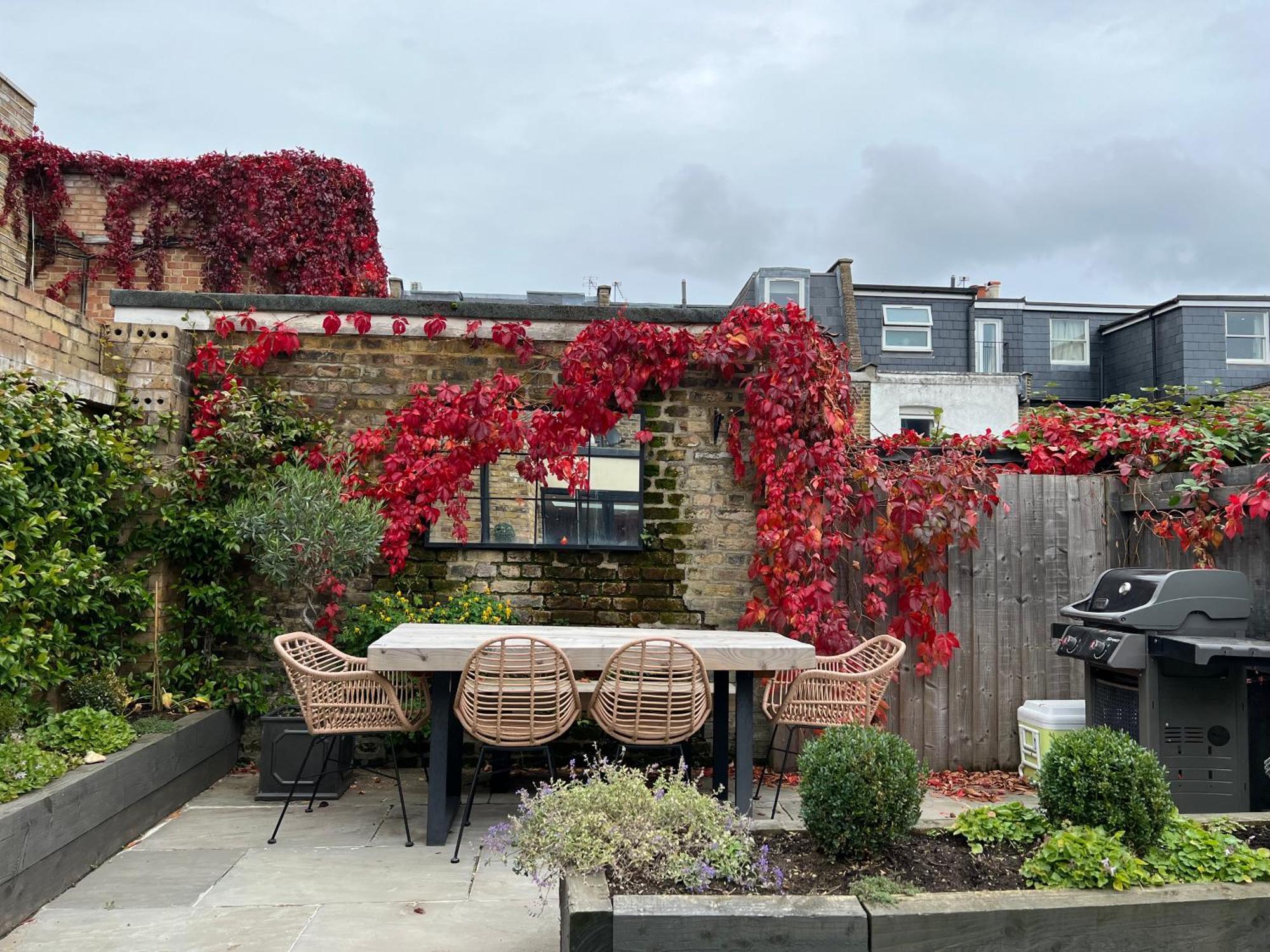 Appartamento Gorgeous 3 Bedroom In Quaint Southfields Londra