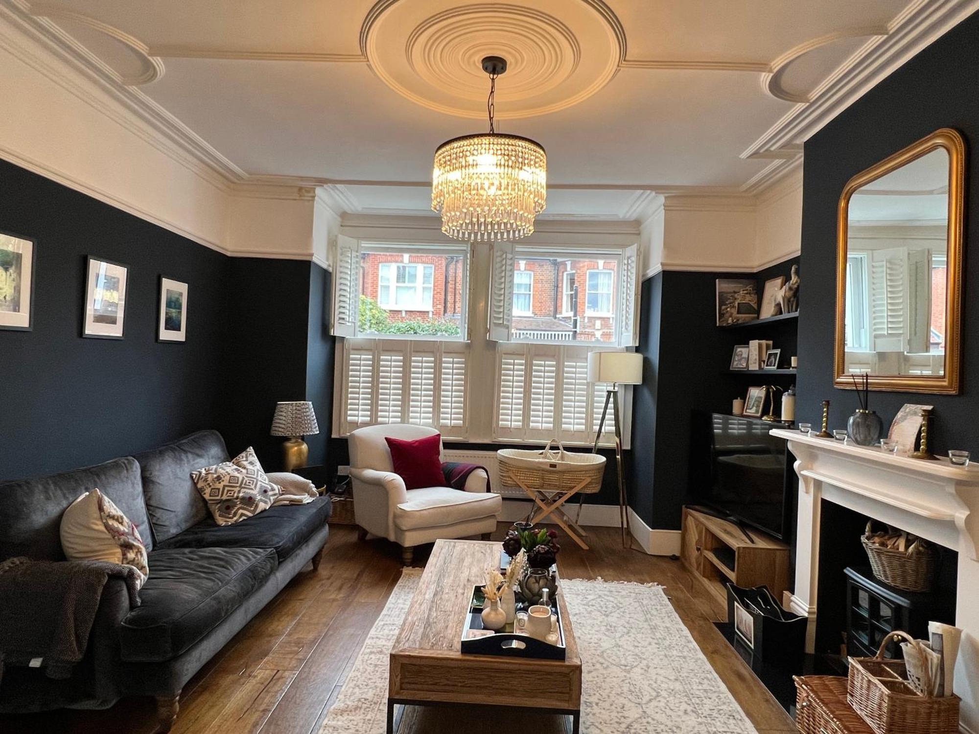Gorgeous 3 Bedroom In Quaint Southfields * Londra
